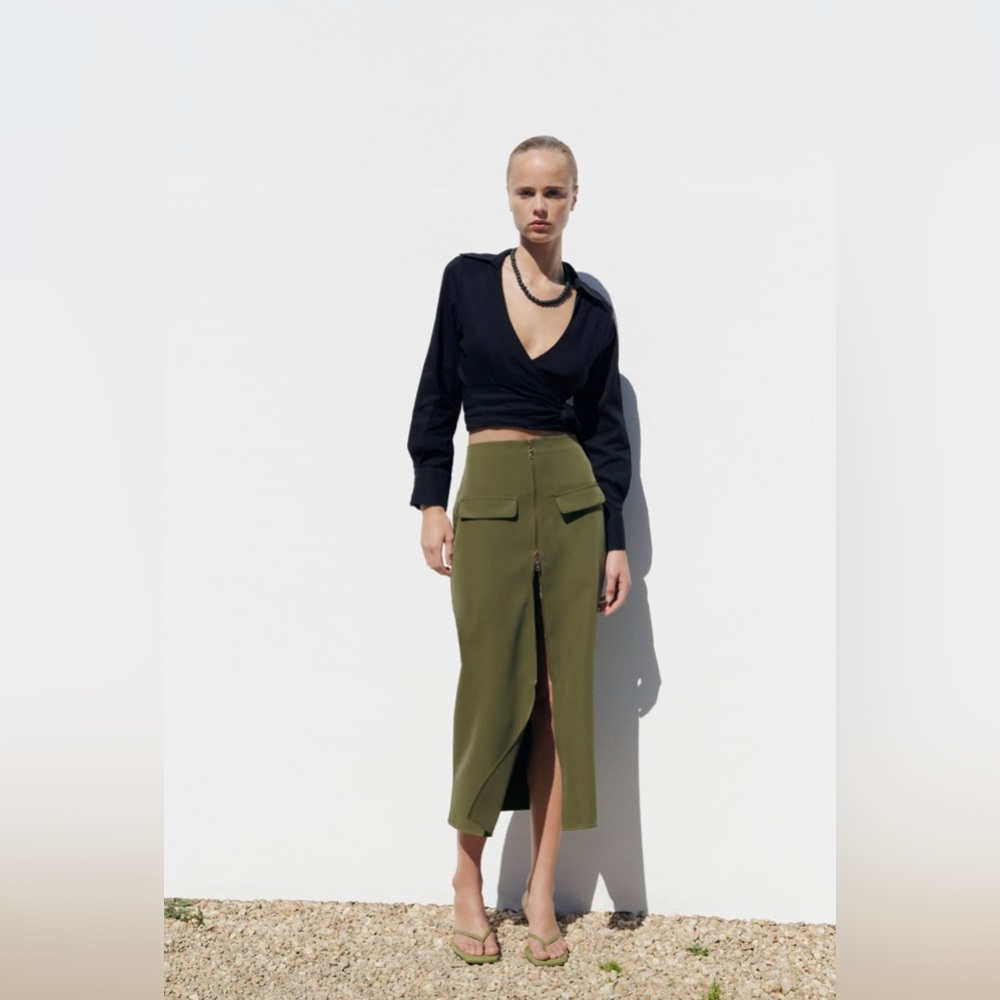 Zara zippered midi cargo skirt